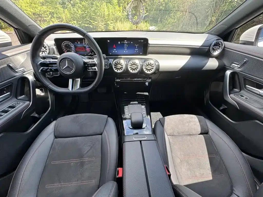2023 Mercedes-Benz A-Class A 200 L Fashion Edition — миниатюра 18
