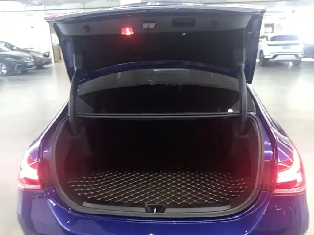 Mercedes-Benz A-Class 2020 Facelift A 200 L Sport Sedan Fashion Model — миниатюра 19