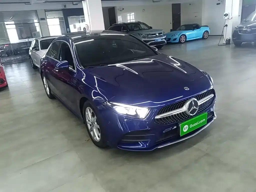 Mercedes-Benz A-Class 2020 Facelift A 200 L Sport Sedan Fashion Model — миниатюра 4
