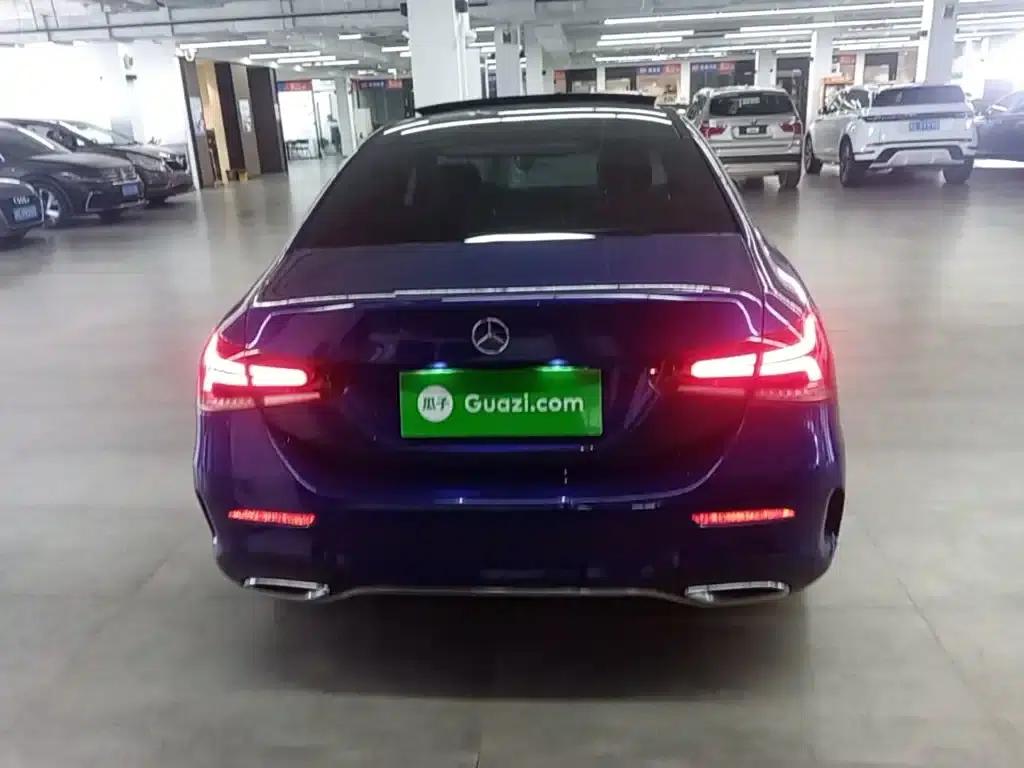 Mercedes-Benz A-Class 2020 Facelift A 200 L Sport Sedan Fashion Model — миниатюра 6