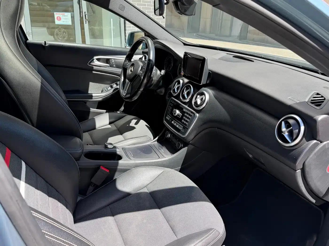 Imported 2015 Mercedes-Benz A-Class A 180 — миниатюра 7