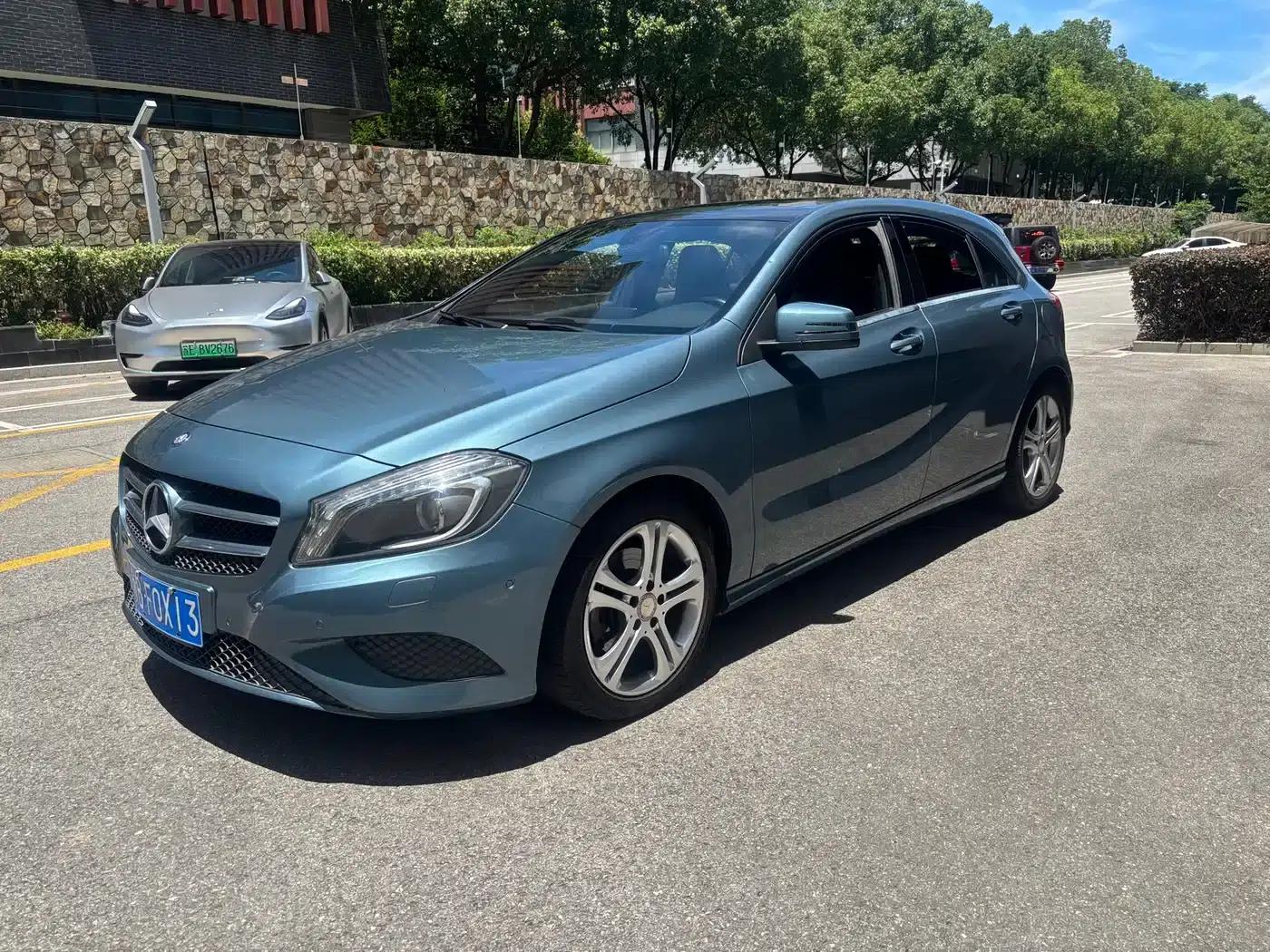 Imported 2015 Mercedes-Benz A-Class A 180 — миниатюра 1