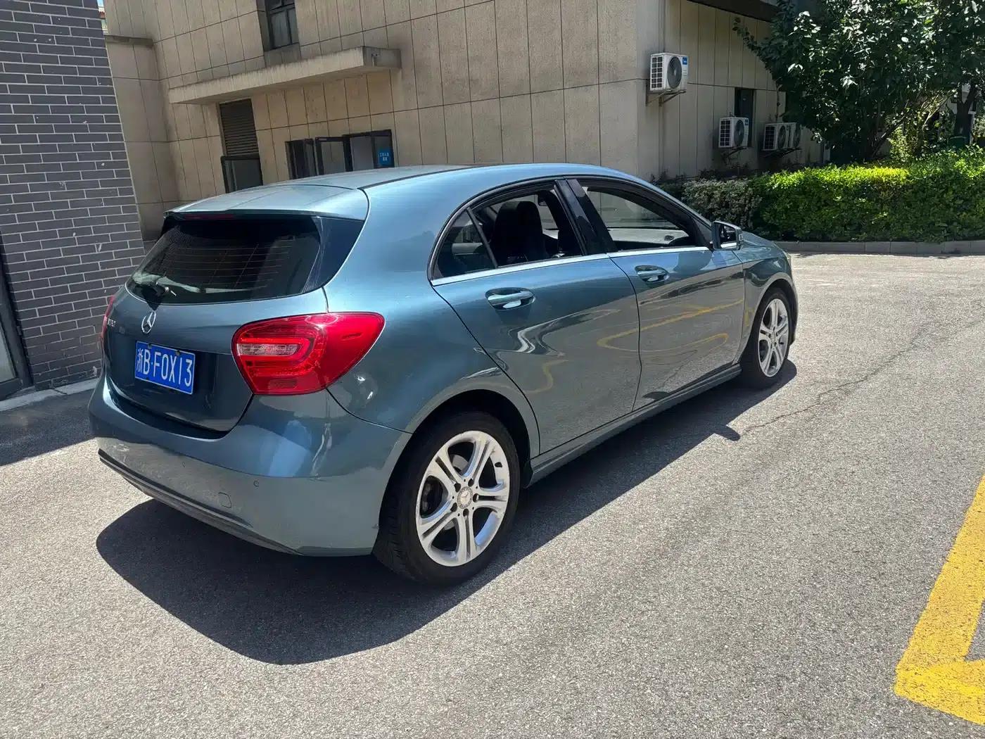 Imported 2015 Mercedes-Benz A-Class A 180 — миниатюра 15