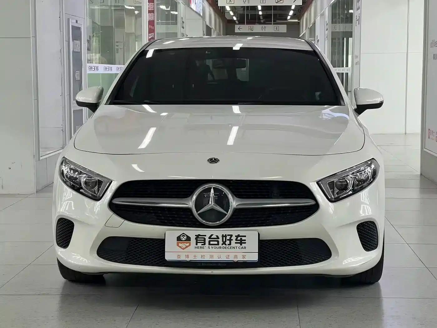 Imported Mercedes-Benz A-Class 2020 A 180 — миниатюра 2