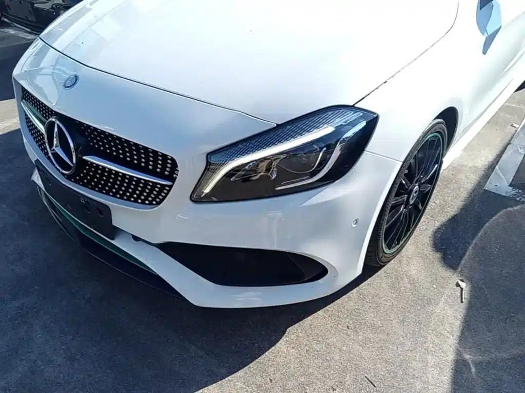 Imported 2016 Mercedes-Benz A-Class A 200 Track Edition — миниатюра 24