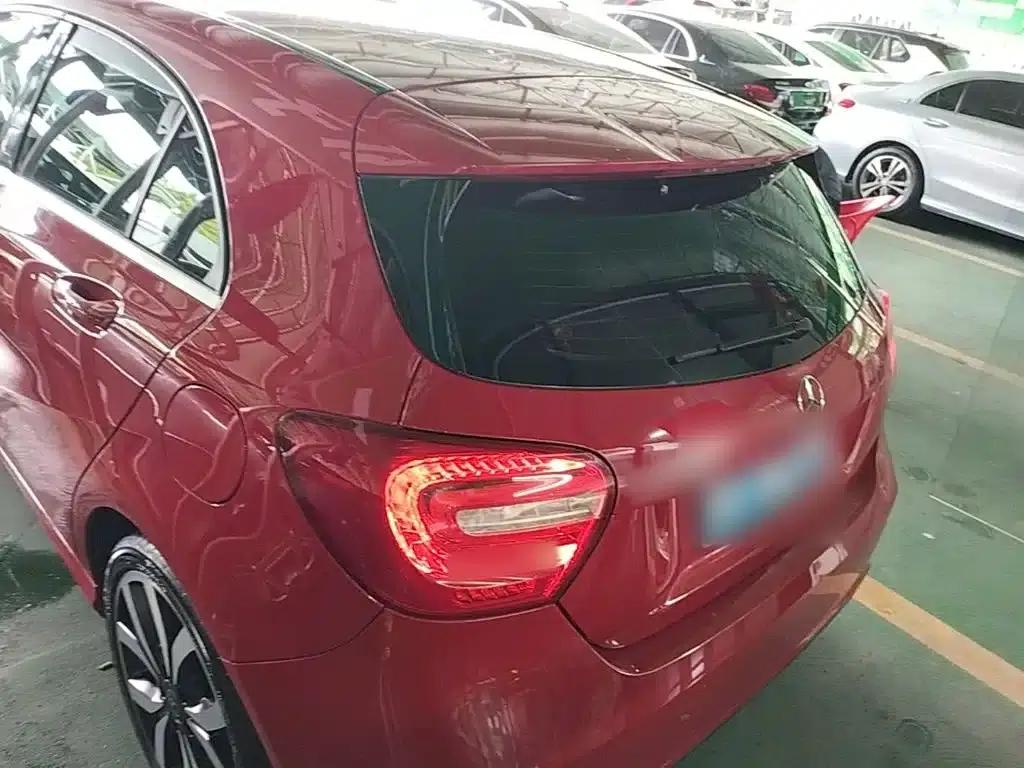 2015 Mercedes-Benz A-Class Imported Model A 200 Fashion Edition — миниатюра 6