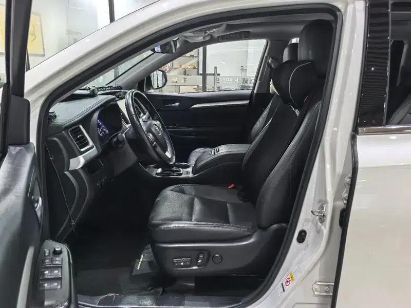 2018 Toyota Highlander 2.0T 4WD Premium Edition 7-seater (China VI Emission Standard) — миниатюра 8