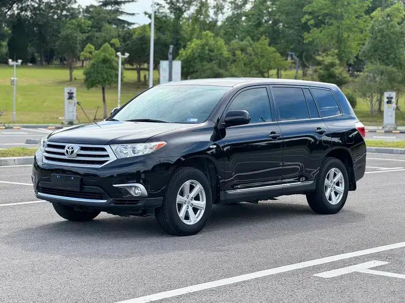 2011 Highlander 2.7L 2WD 5-seater Elite Edition — миниатюра 8