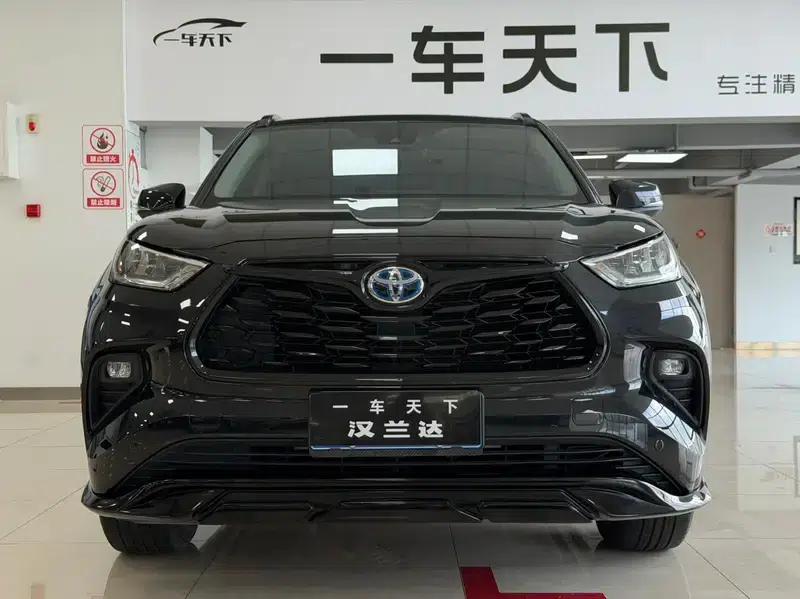 2022 Toyota Highlander Hybrid 2.5L AWD Luxury 7-Seater — миниатюра 2