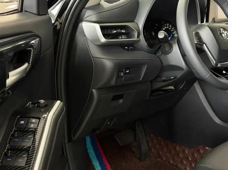 2022 Toyota Highlander Hybrid 2.5L AWD Luxury 7-Seater — миниатюра 15
