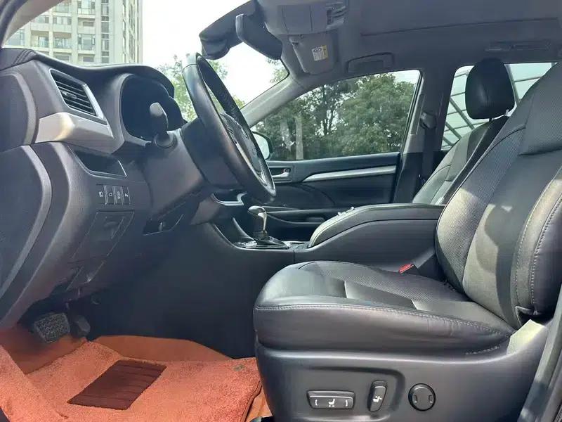 2018 Toyota Highlander 2.0T 4WD Premium Edition 7-seater (China VI Emission Standard) — миниатюра 14