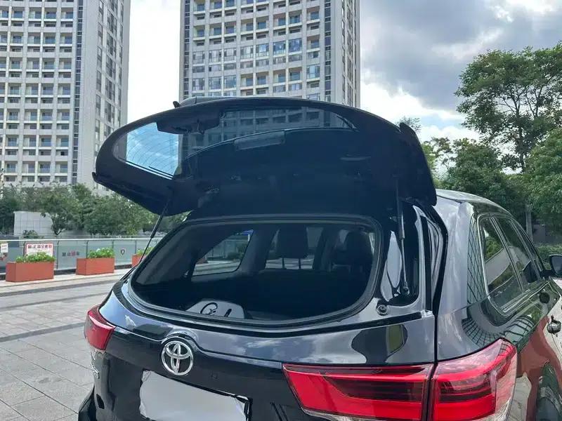 2018 Toyota Highlander 2.0T 4WD Premium Edition 7-seater (China VI Emission Standard) — миниатюра 9