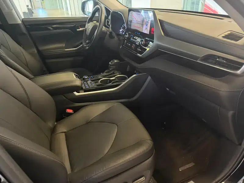 2022 Toyota Highlander 380T AWD Premium 7-seater — миниатюра 18