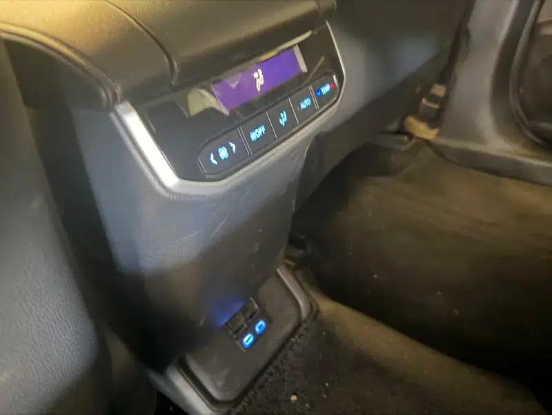 2022 Toyota Highlander 380T AWD Premium 7-seater — миниатюра 19