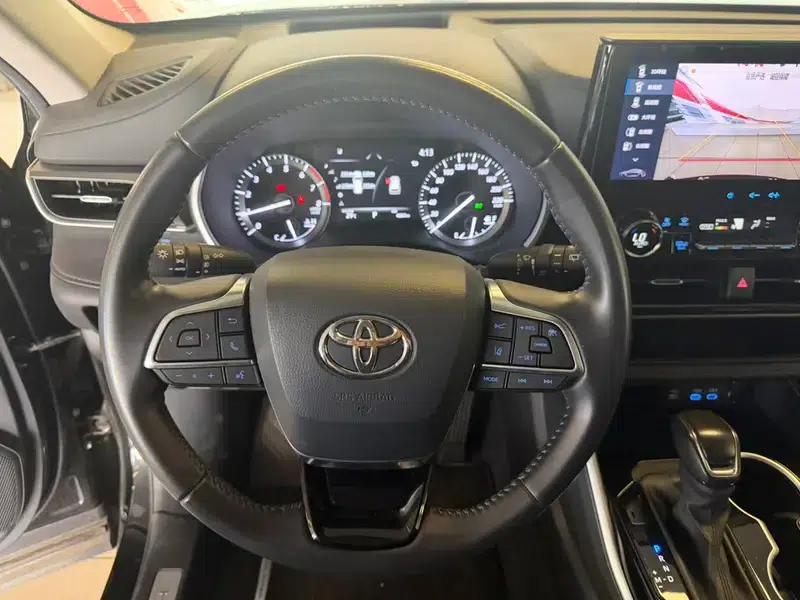2022 Toyota Highlander 380T AWD Premium 7-seater — миниатюра 24