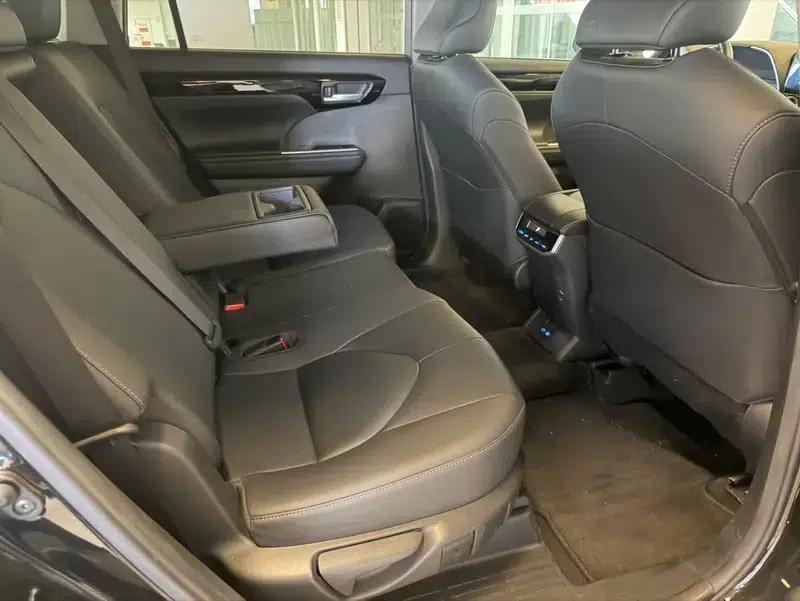 2022 Toyota Highlander 380T AWD Premium 7-seater — миниатюра 35