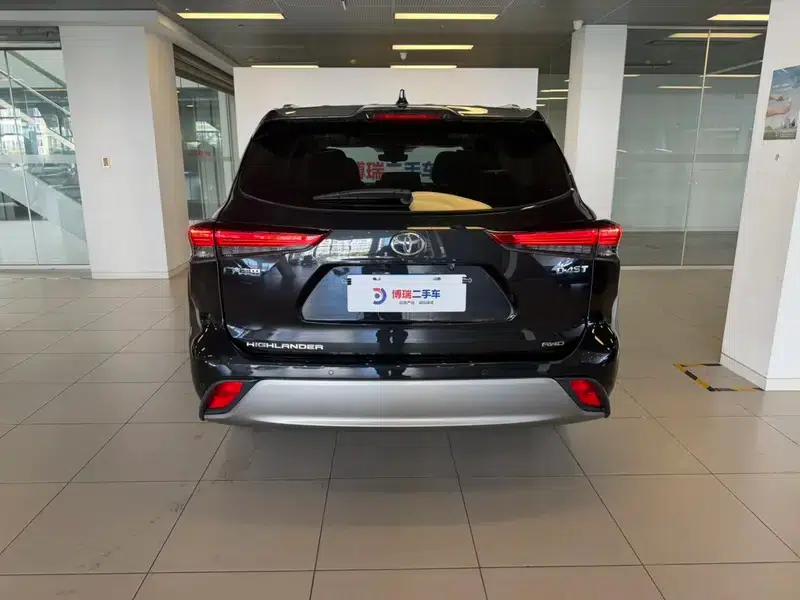 2022 Toyota Highlander 380T AWD Premium 7-seater — миниатюра 5