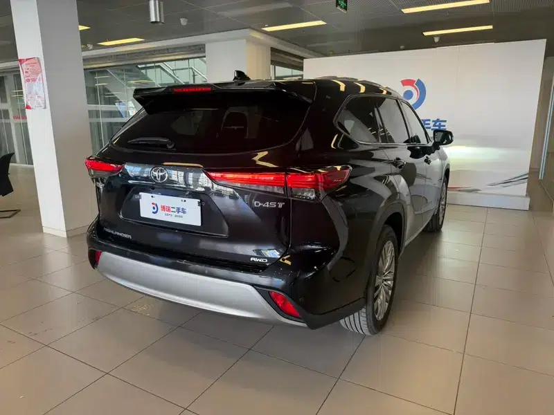 2022 Toyota Highlander 380T AWD Premium 7-seater — миниатюра 6