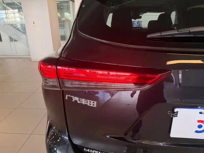 2022 Toyota Highlander 380T AWD Premium 7-seater — миниатюра 9