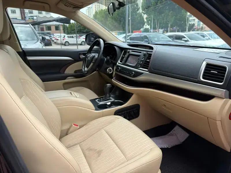 2017 Highlander 2.0T 2WD Elite Edition 5-seater — миниатюра 9
