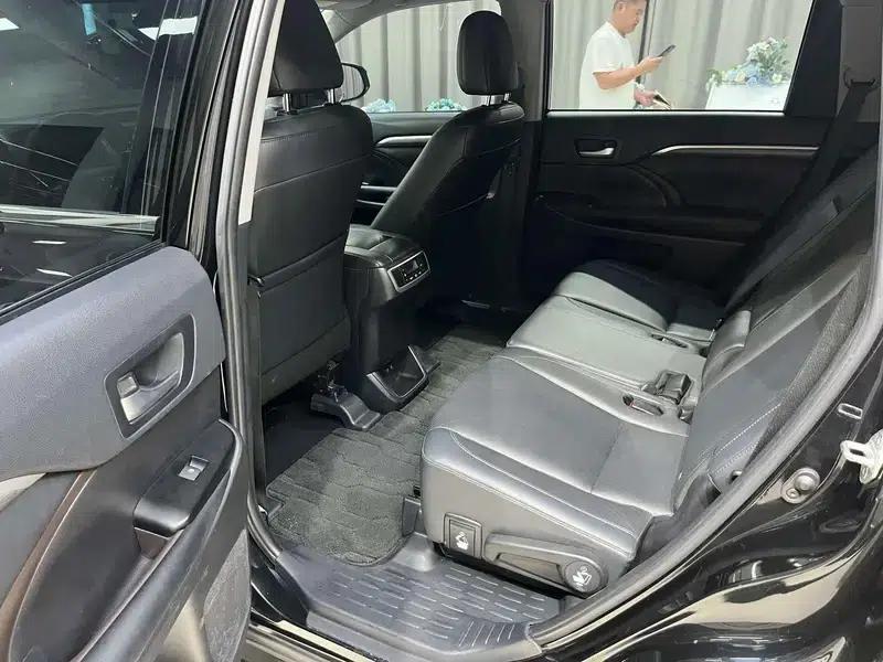 2021 Toyota Highlander 2.0T AWD Premium Edition (7-seater) — миниатюра 9