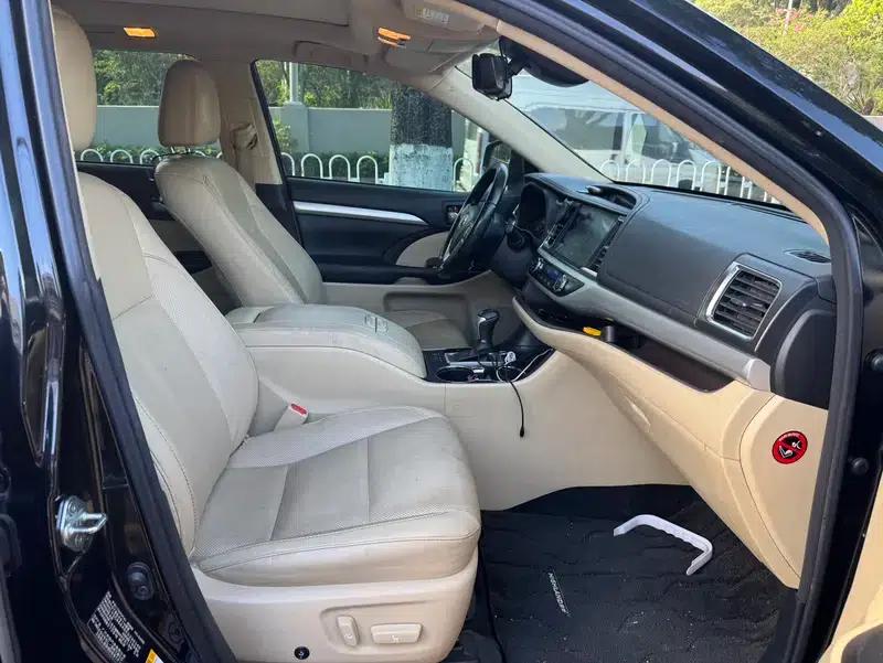 2018 Toyota Highlander 2.0T 4WD Premium Edition 7-seater (China VI Emission Standard) — миниатюра 29