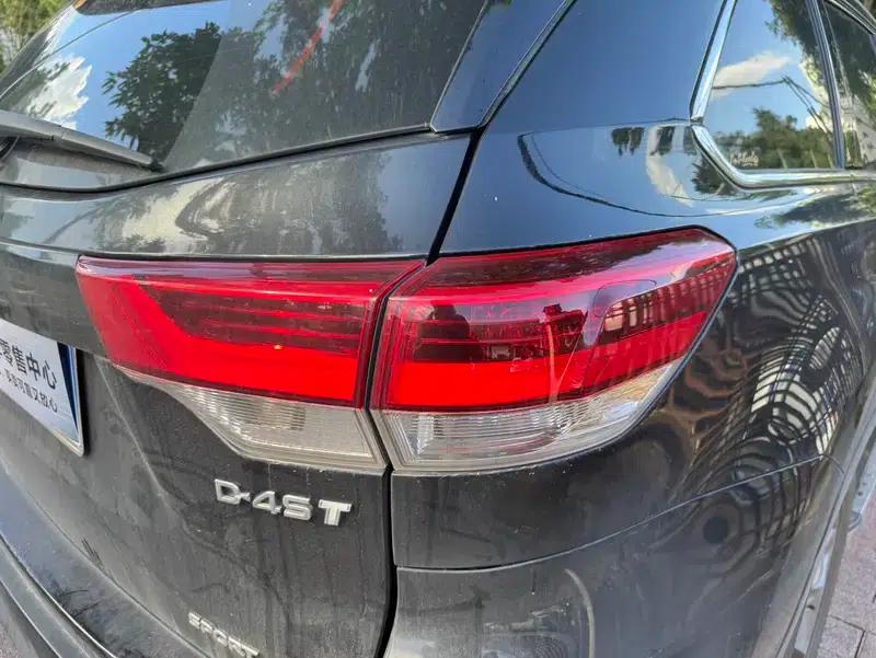 2018 Toyota Highlander 2.0T 4WD Premium Edition 7-seater (China VI Emission Standard) — миниатюра 9