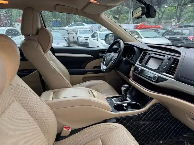 2017 Highlander 2.0T AWD Luxury 7-seater — миниатюра 8