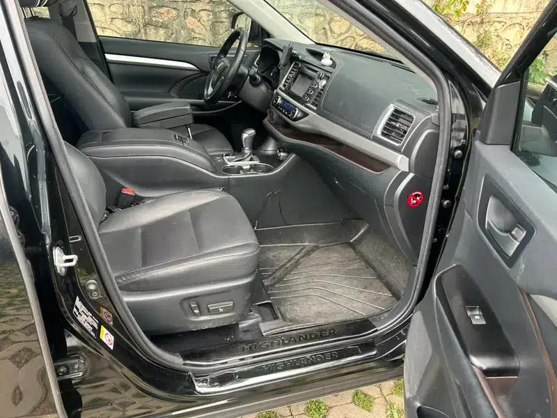 2018 Toyota Highlander 2.0T 2WD Luxury 7-seater (National V Emission Standard) — миниатюра 18