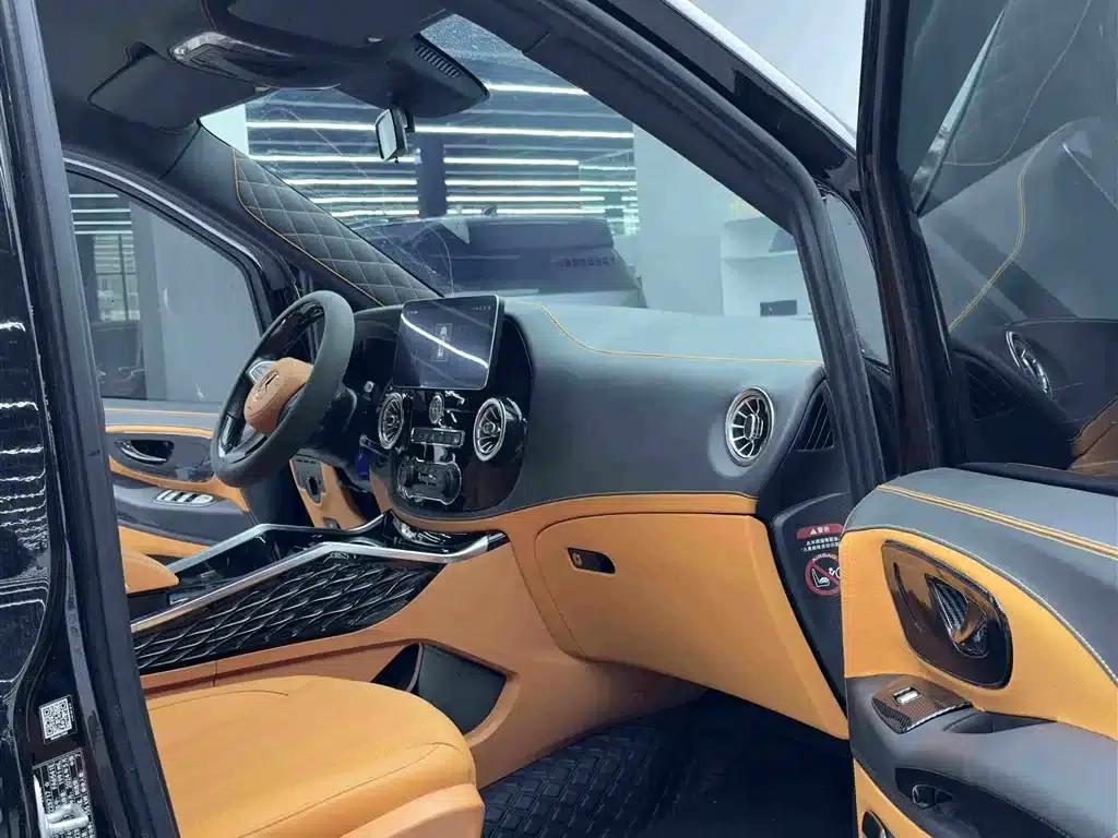 Vito 2023 2.0T Elite Edition 7-seater — миниатюра 8