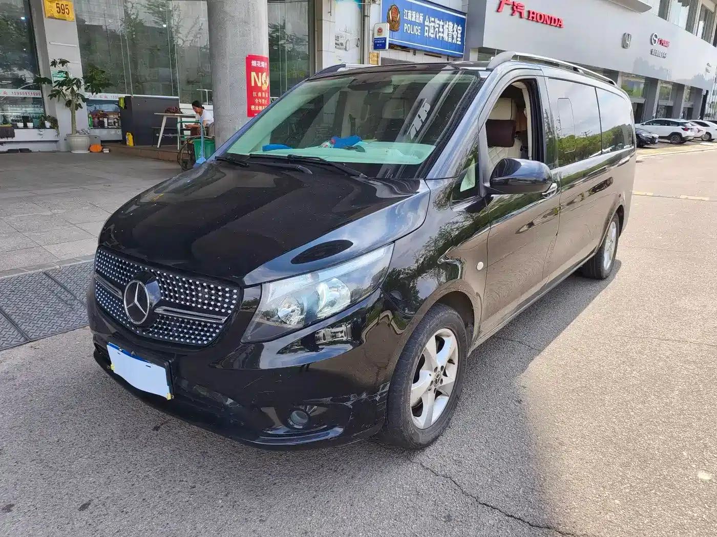 Vito 2020 2.0T Elite Edition 7-seater — миниатюра 1