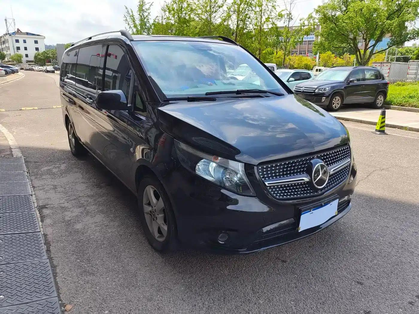 Vito 2020 2.0T Elite Edition 7-seater — миниатюра 3