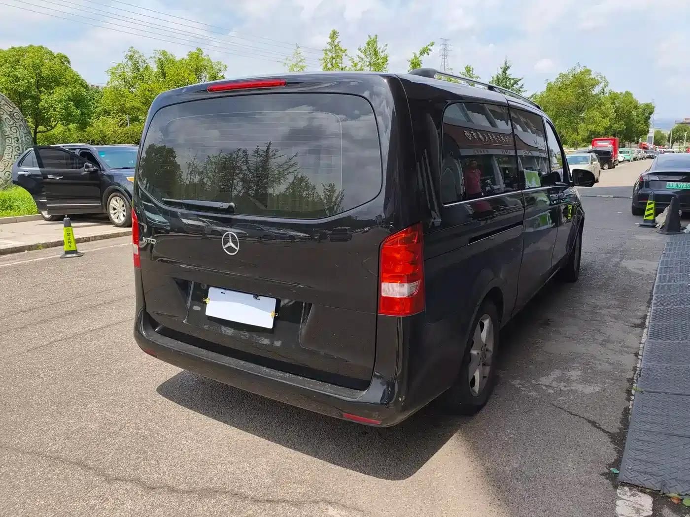 Vito 2020 2.0T Elite Edition 7-seater — миниатюра 9