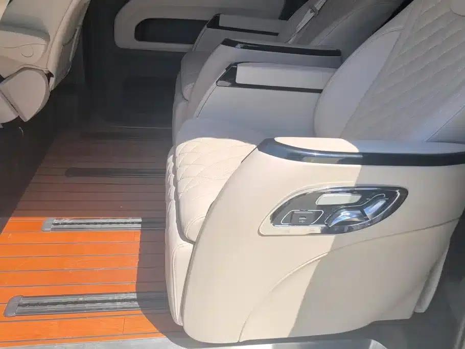 Vito 2020 2.0T Business Edition 7-seater — миниатюра 11