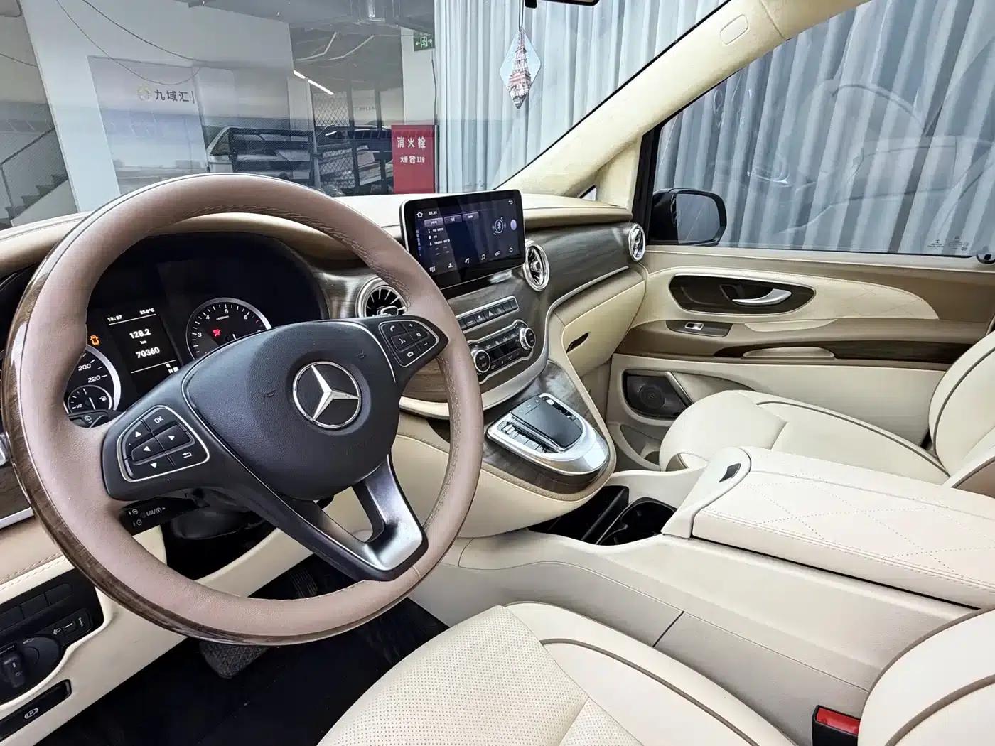 Vito 2021 2.0T Business Edition 7-seater — миниатюра 26