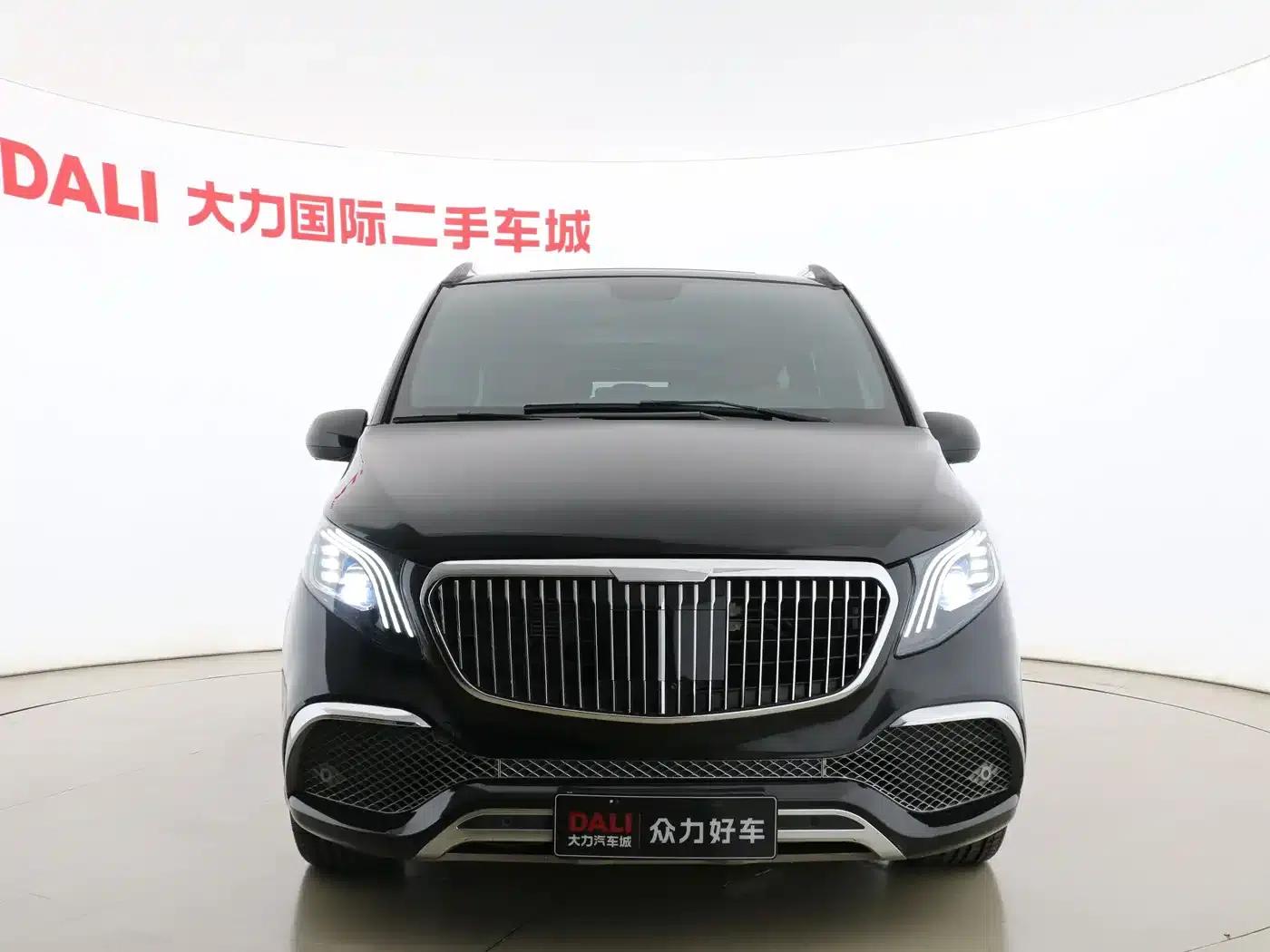 2023 Nissan Vito 2.0T Business Edition 7-seater — миниатюра 2