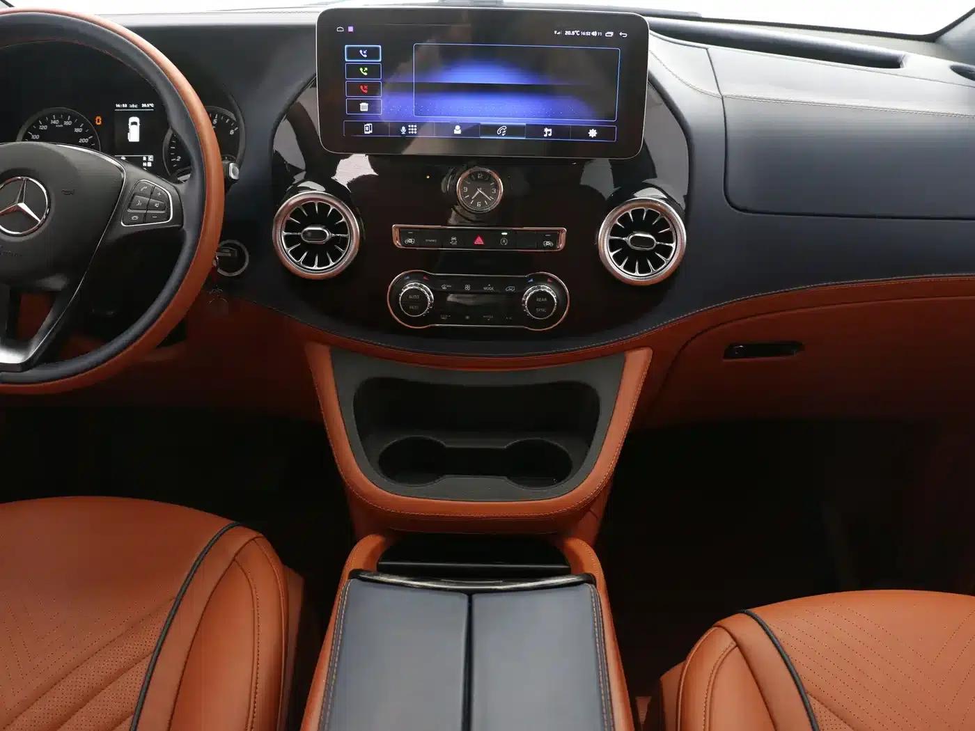 2023 Nissan Vito 2.0T Business Edition 7-seater — миниатюра 14