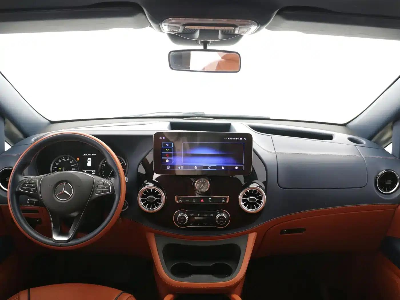 2023 Nissan Vito 2.0T Business Edition 7-seater — миниатюра 16