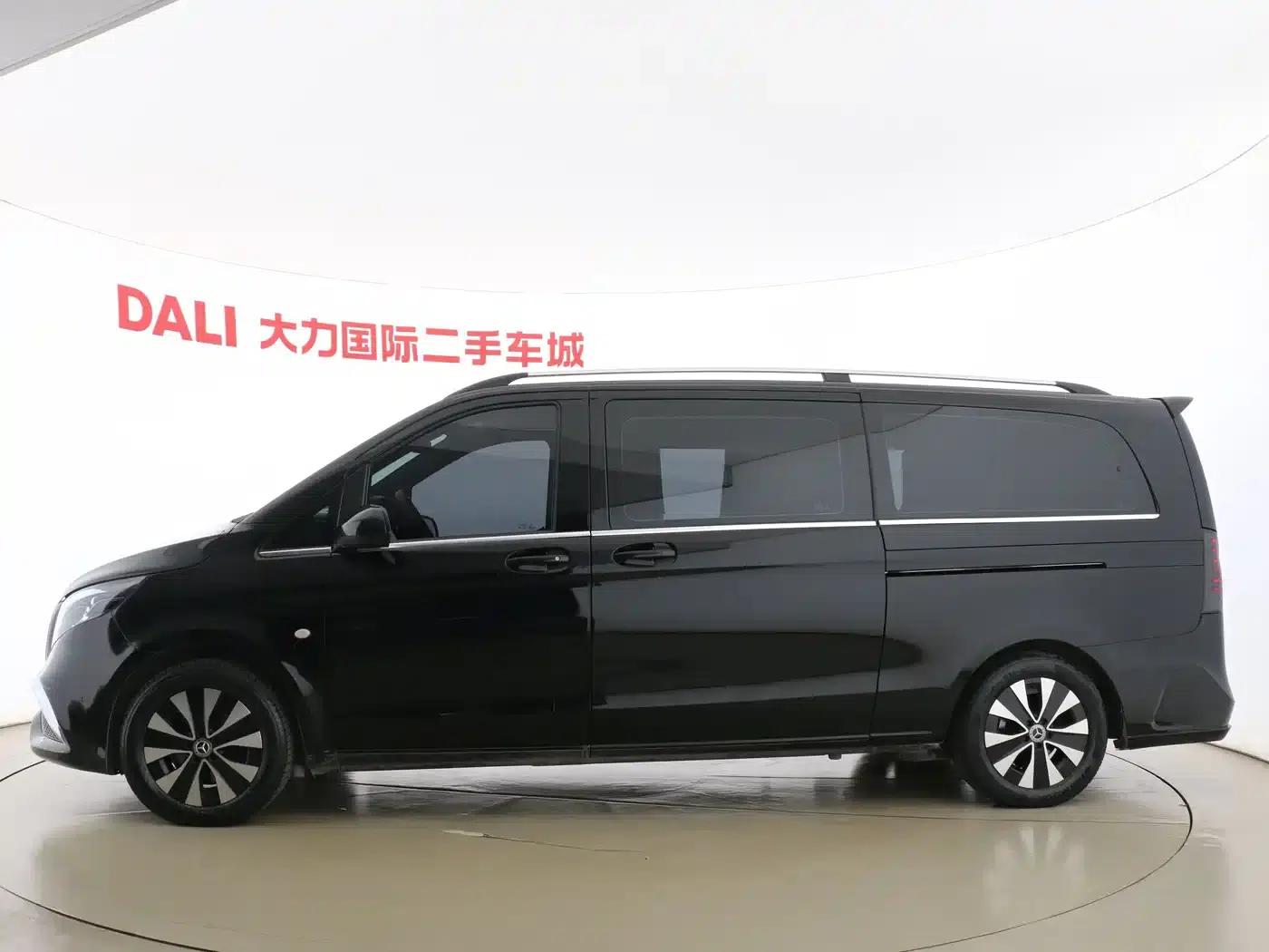 2023 Nissan Vito 2.0T Business Edition 7-seater — миниатюра 4