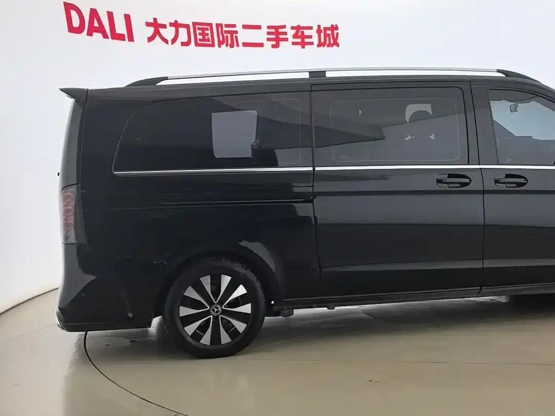 2023 Nissan Vito 2.0T Business Edition 7-seater — миниатюра 5