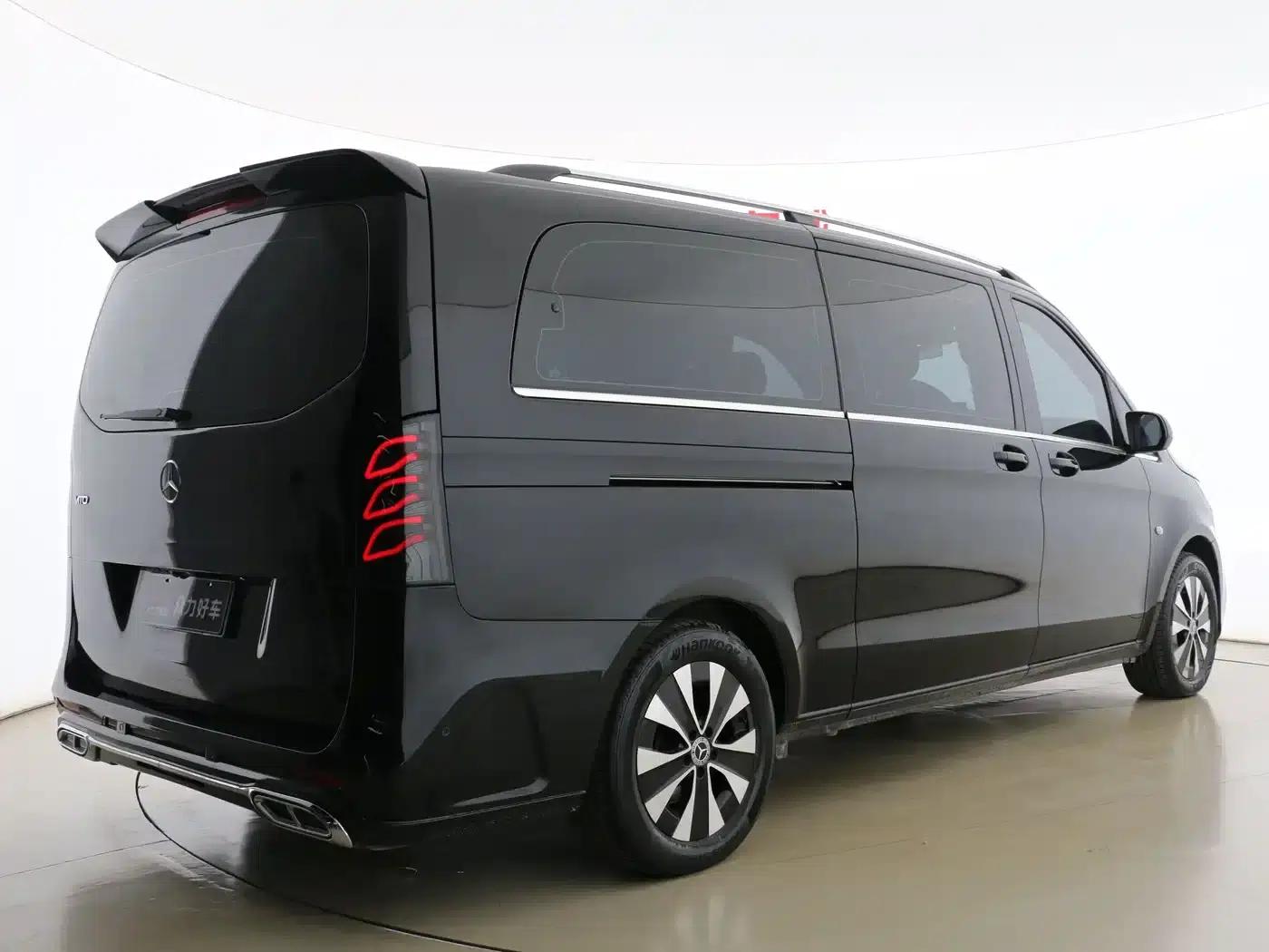 2023 Nissan Vito 2.0T Business Edition 7-seater — миниатюра 7