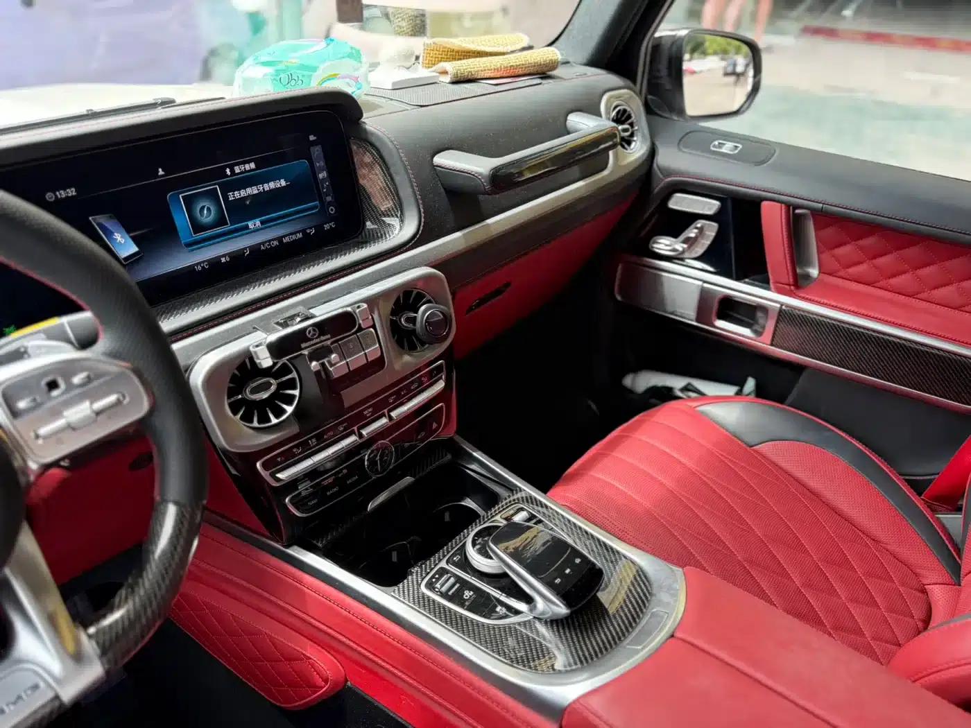 2023 Mercedes-Benz G-Class G 500 — миниатюра 13