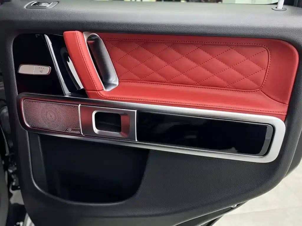 2024 Mercedes-Benz G-Class G 550 — миниатюра 24
