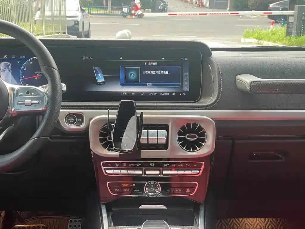 2022 Mercedes-Benz G-Class G 500 — миниатюра 17