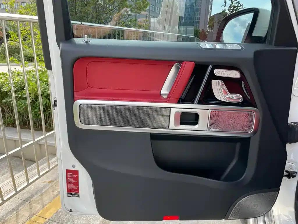 2022 Mercedes-Benz G-Class G 500 — миниатюра 10