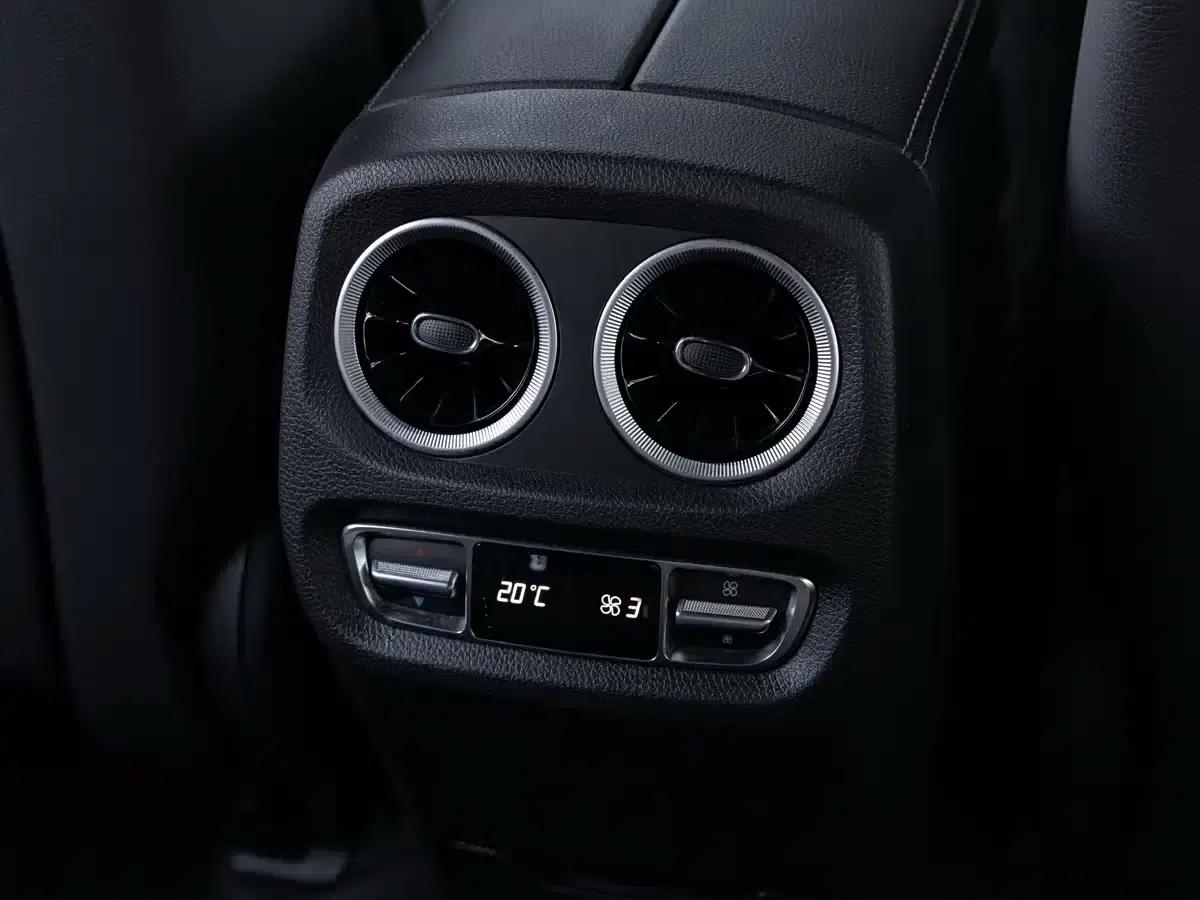 2023 Mercedes-Benz G-Class G 350 — миниатюра 21