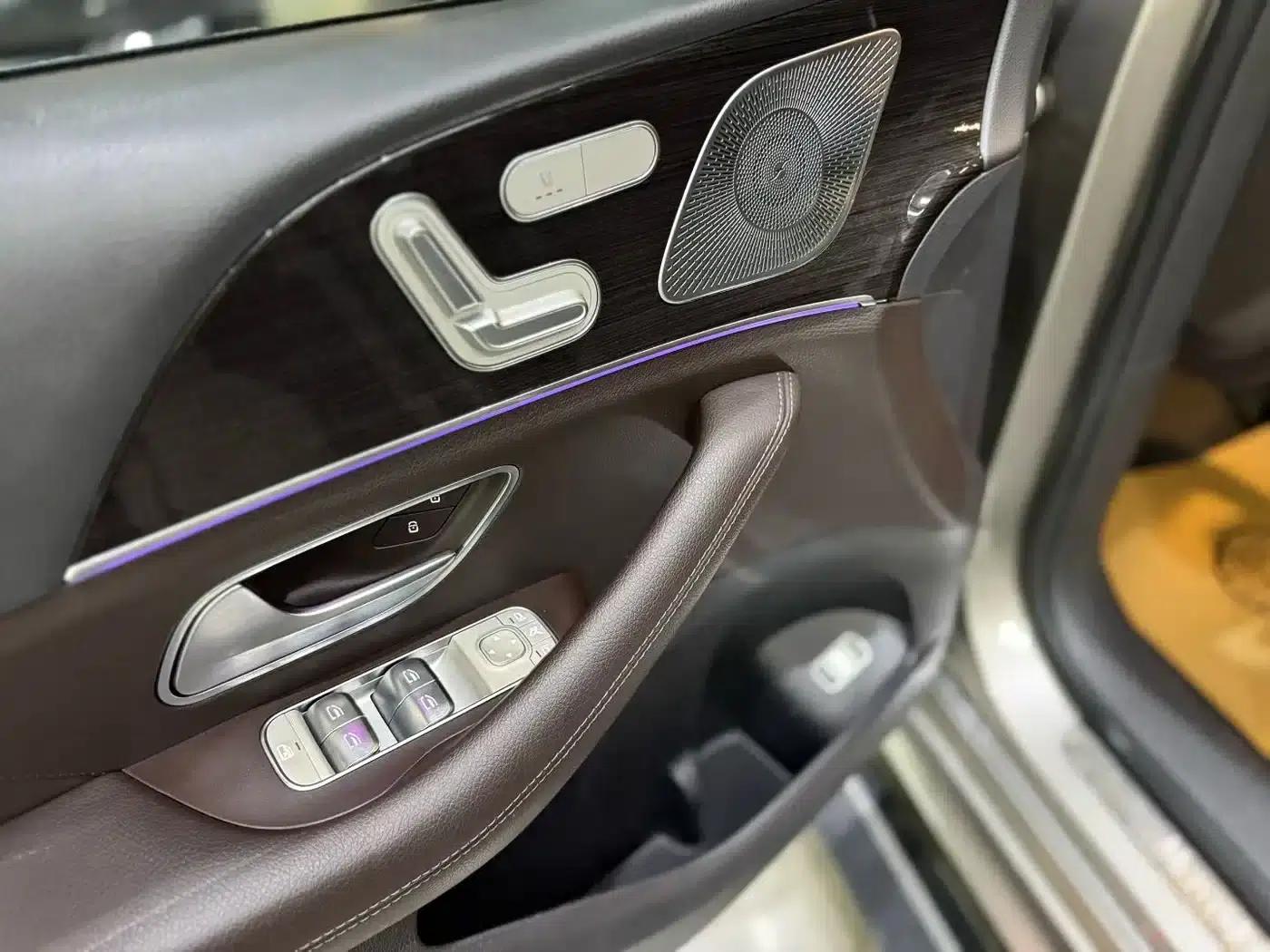 Mercedes-Benz GLE (Imported) 2020 GLE 350 4MATIC Fashion Model — миниатюра 3
