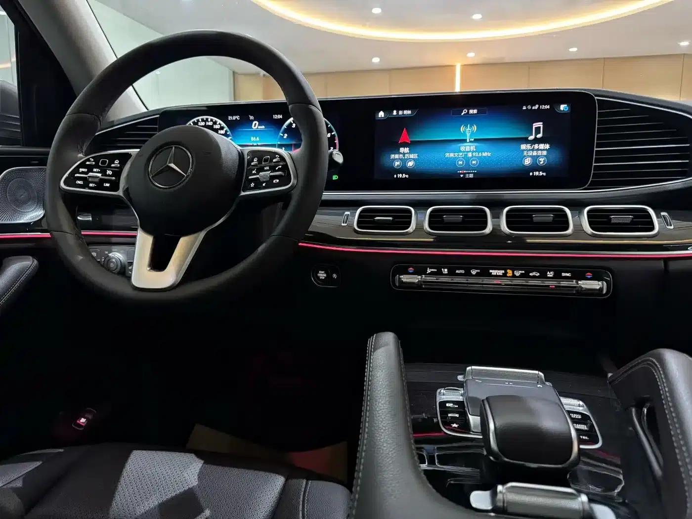 Mercedes-Benz GLE (Imported) 2020 GLE 350 4MATIC Fashion Model — миниатюра 4