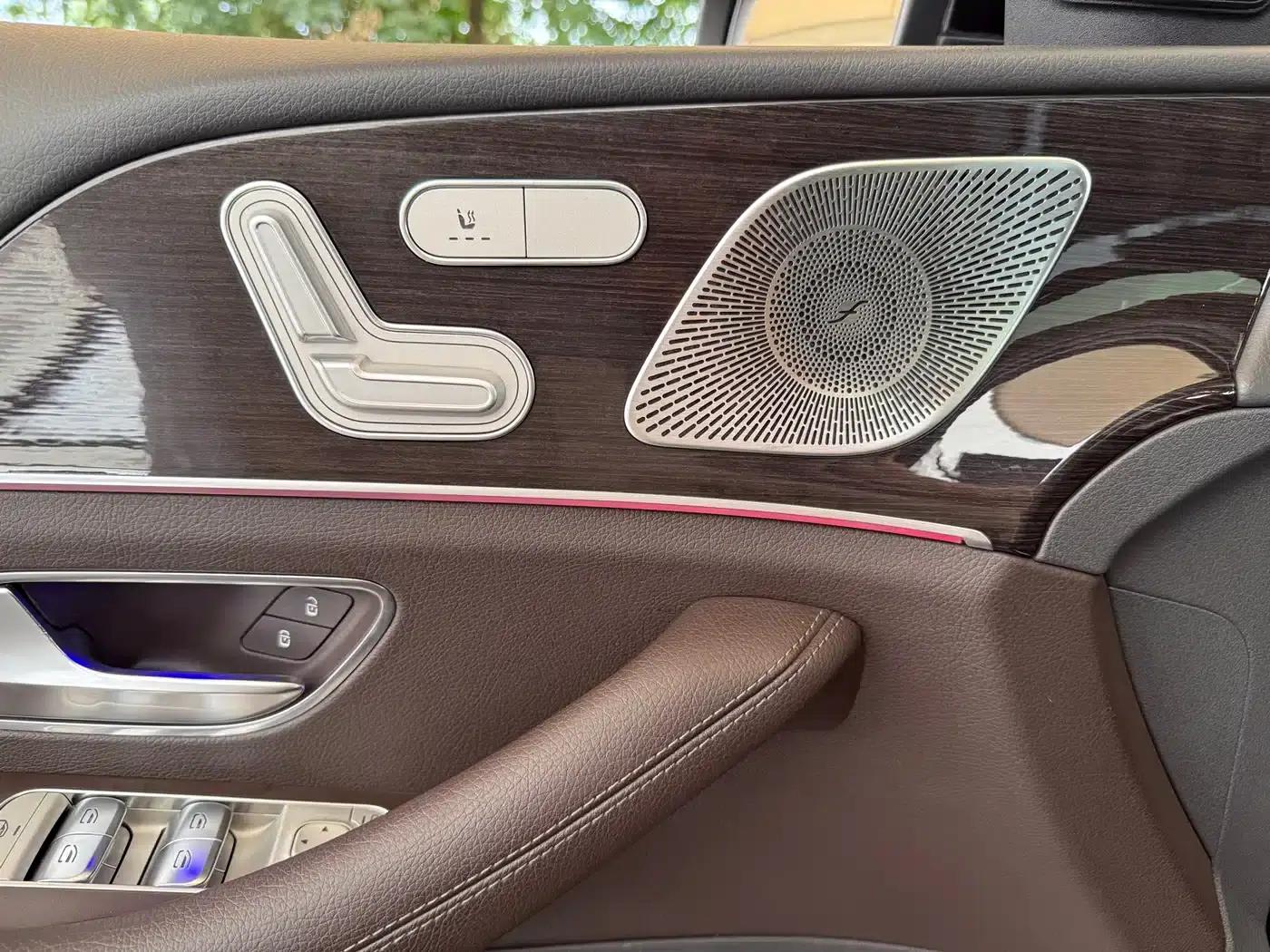 Imported Mercedes-Benz GLE 2020 facelift GLE 350 4MATIC Fashion model — миниатюра 14