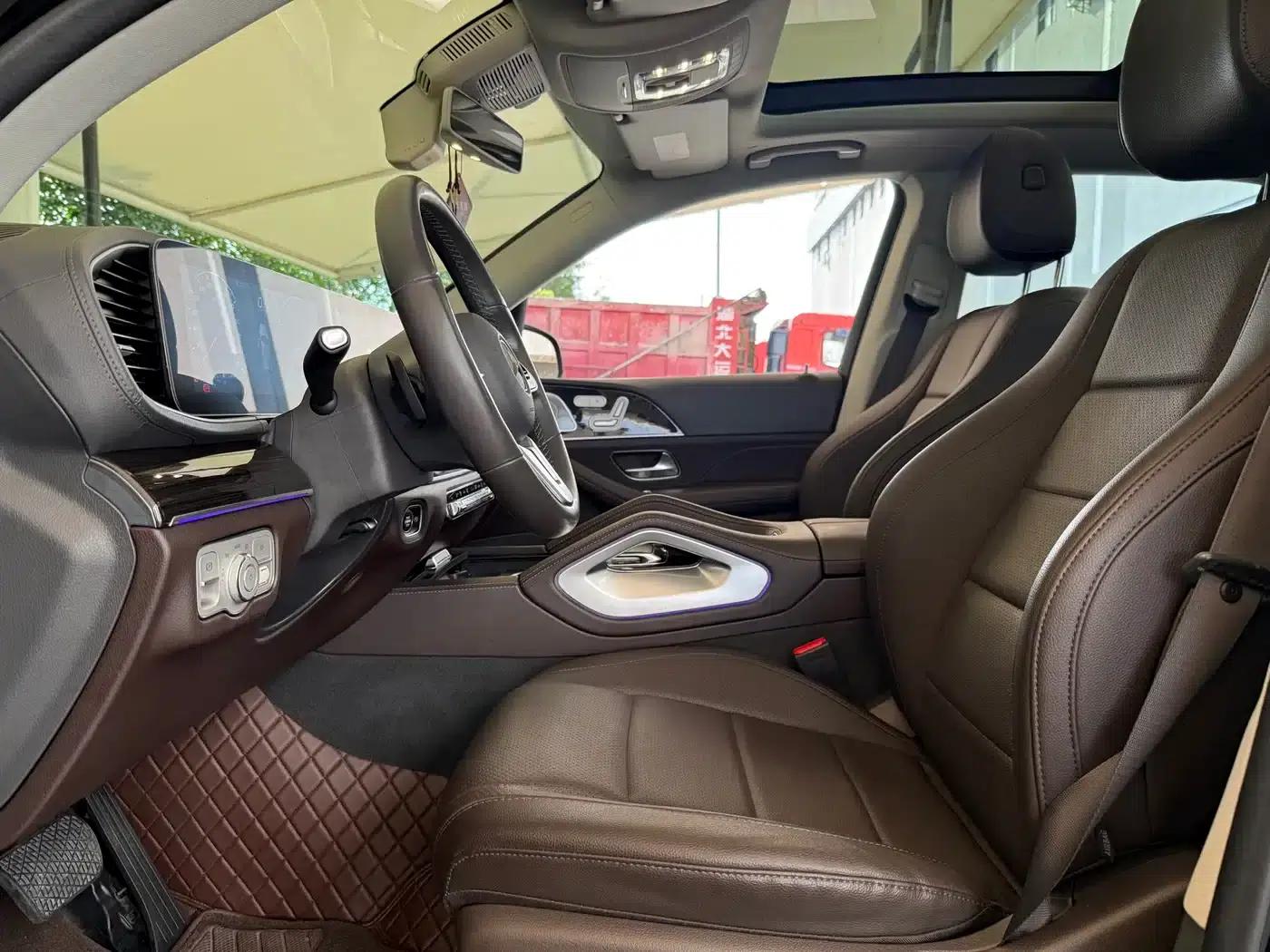 Imported Mercedes-Benz GLE 2020 facelift GLE 350 4MATIC Fashion model — миниатюра 9
